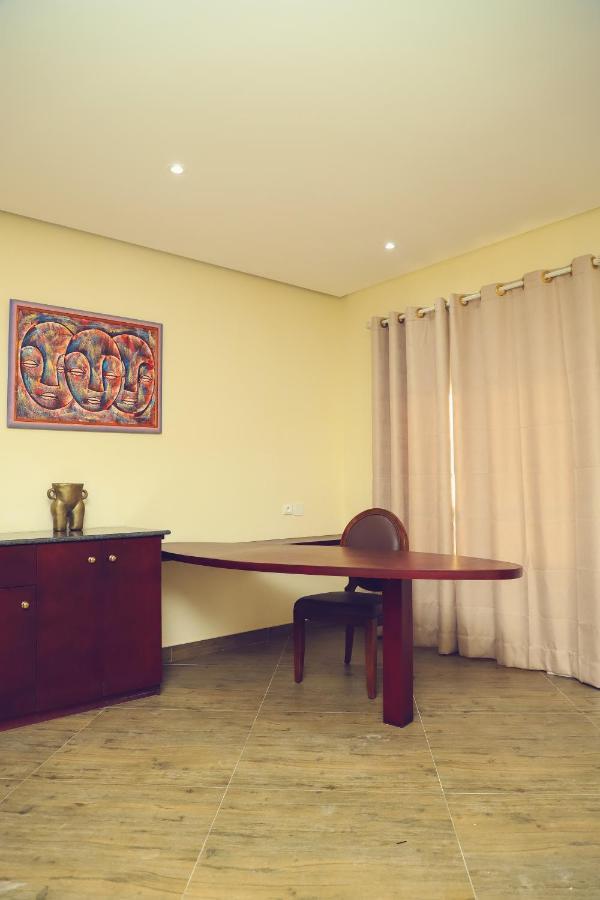Hotel Regina The Pearl Aneho Εξωτερικό φωτογραφία